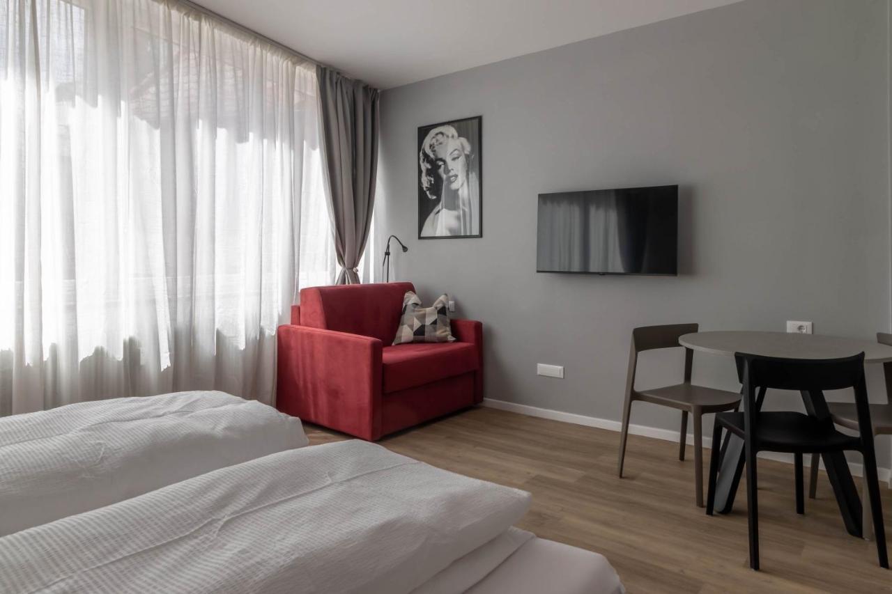 Apartments Iris Мерано Екстер'єр фото