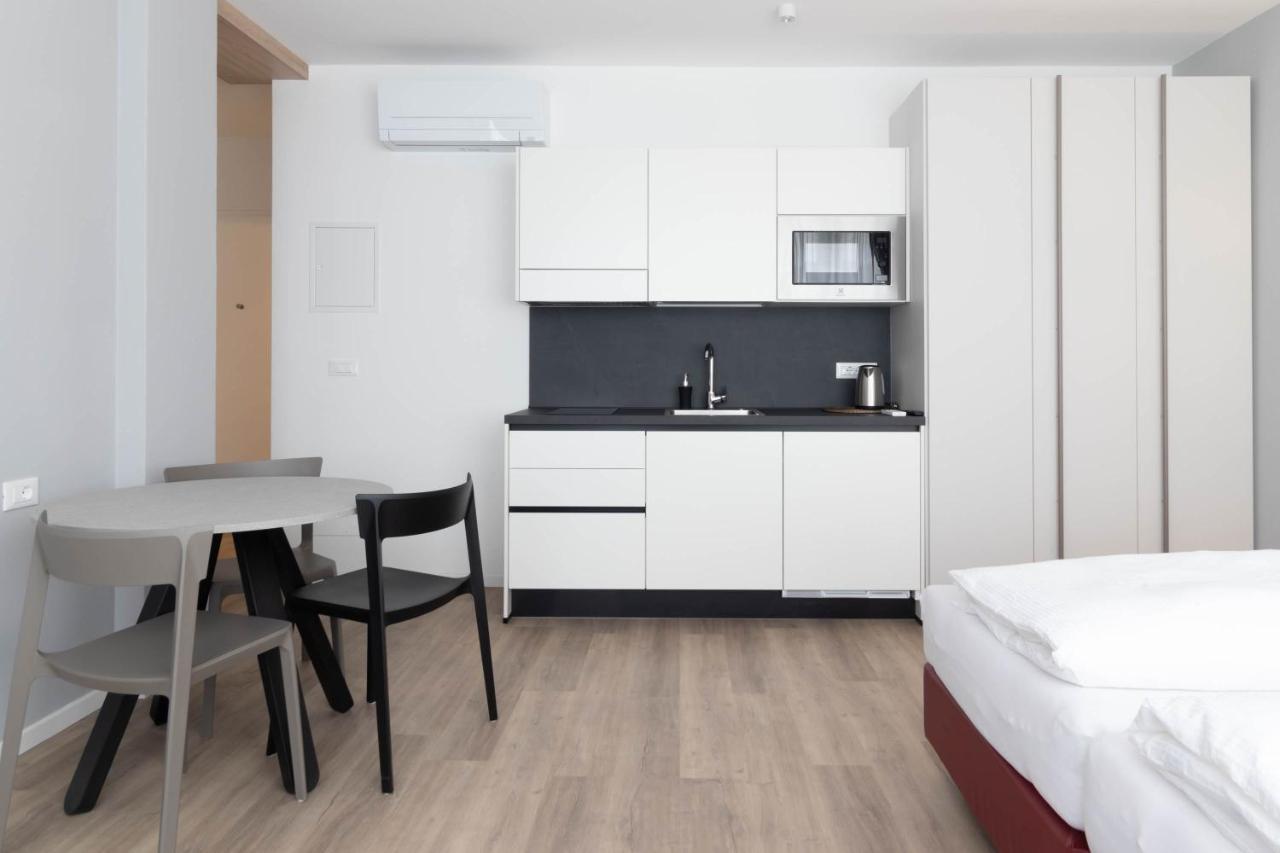 Apartments Iris Мерано Екстер'єр фото